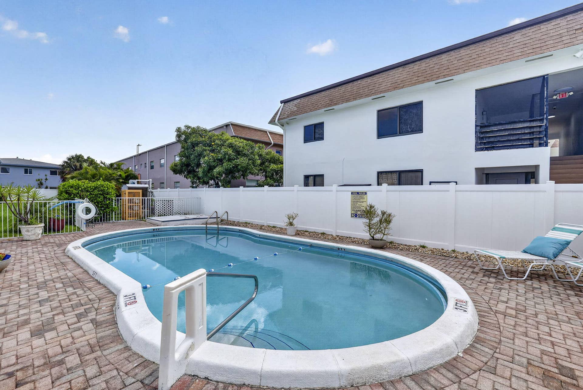 801 Pine Drive, #12, Pompano Beach, FL 33060 28-web-or-mls-8I8A0821