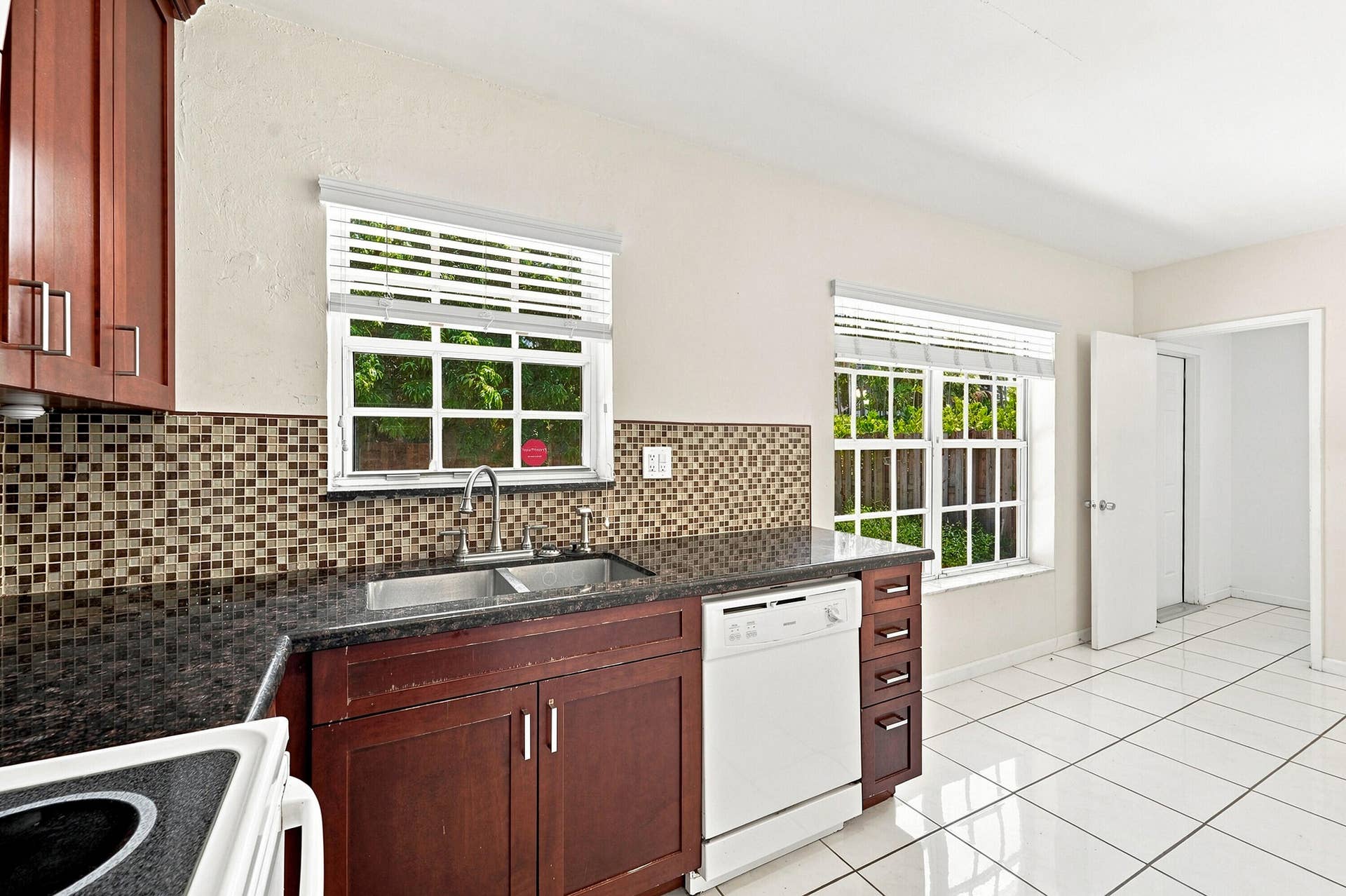 1412 NE 14th Place, Fort Lauderdale, FL 33304 12_dsc07264