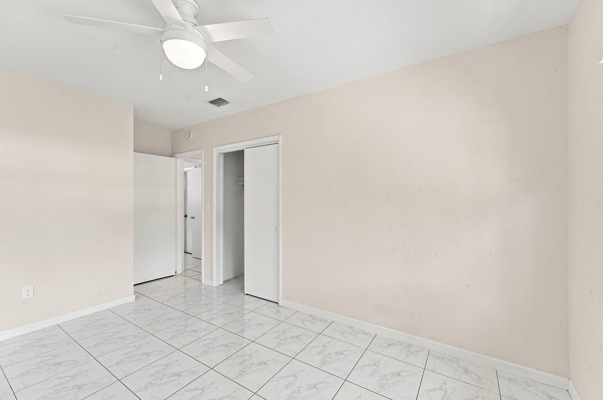 1412 NE 14th Place, Fort Lauderdale, FL 33304 22_dsc07324