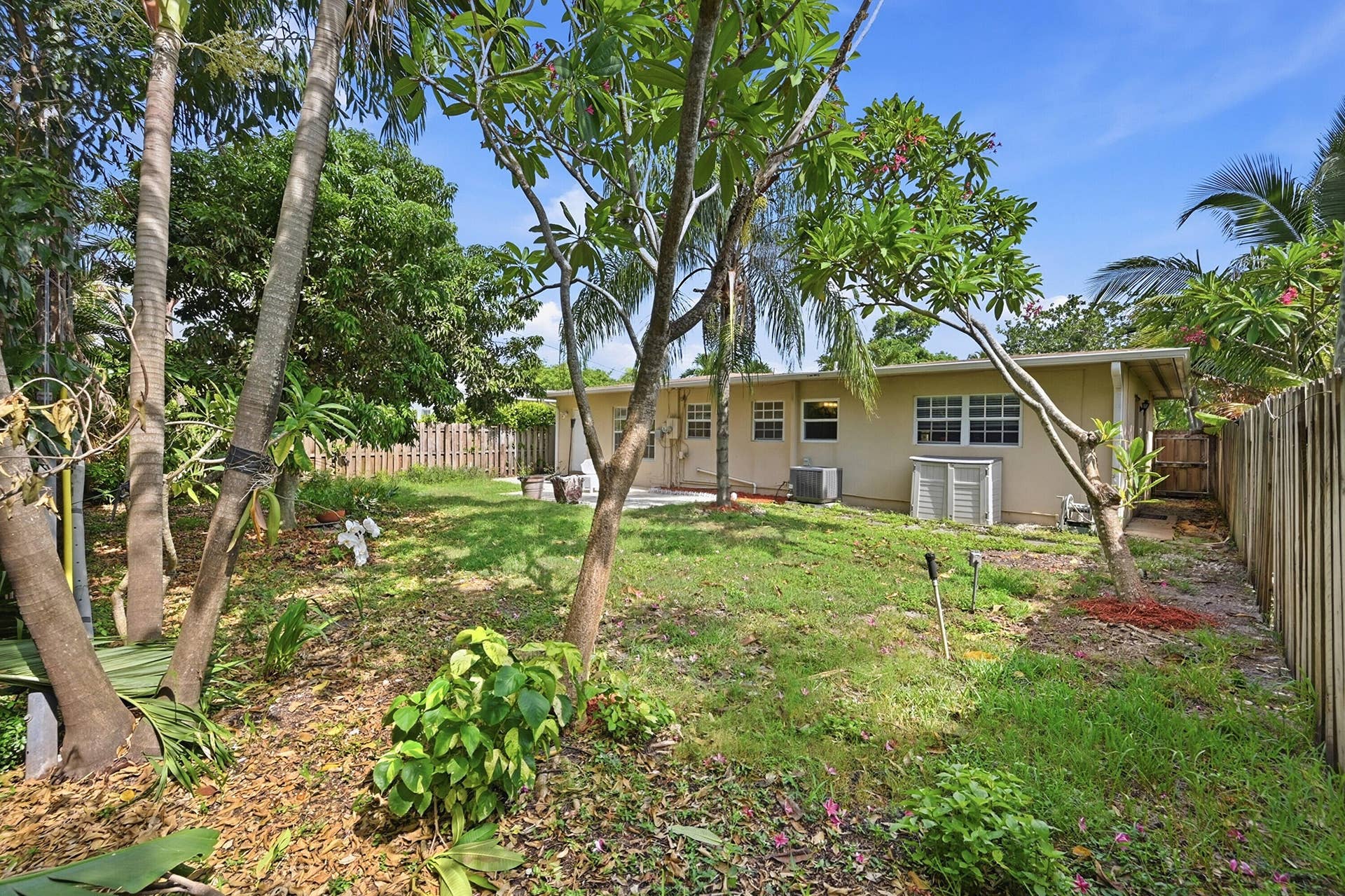 1412 NE 14th Place, Fort Lauderdale, FL 33304 41_dsc_4868