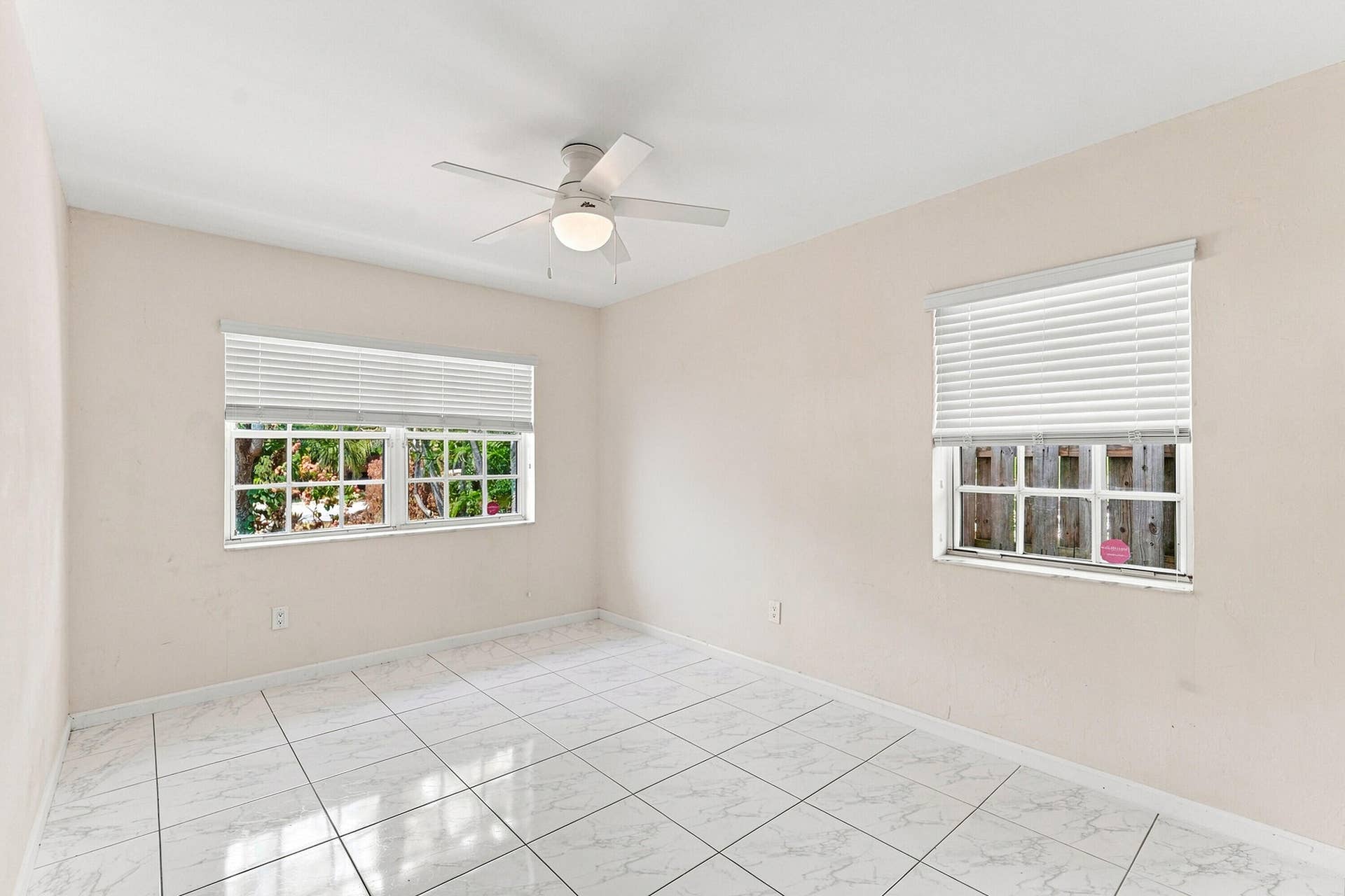 1412 NE 14th Place, Fort Lauderdale, FL 33304 21_dsc07314