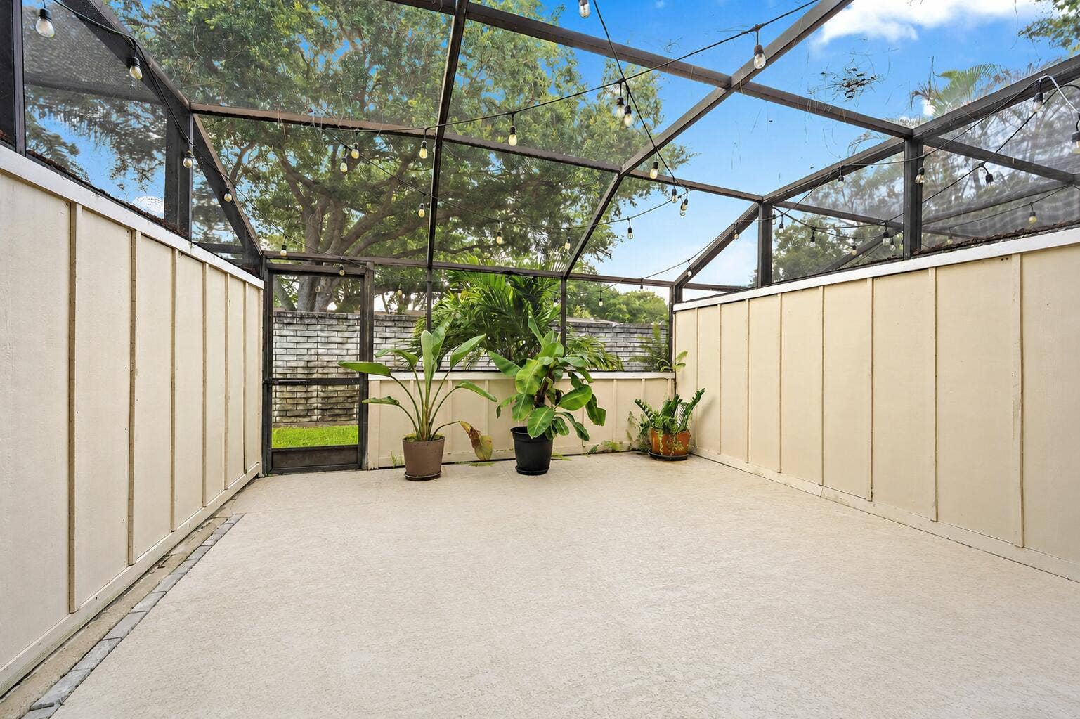 6158 Riverwalk Lane, #6, Jupiter, FL 33458 Patio