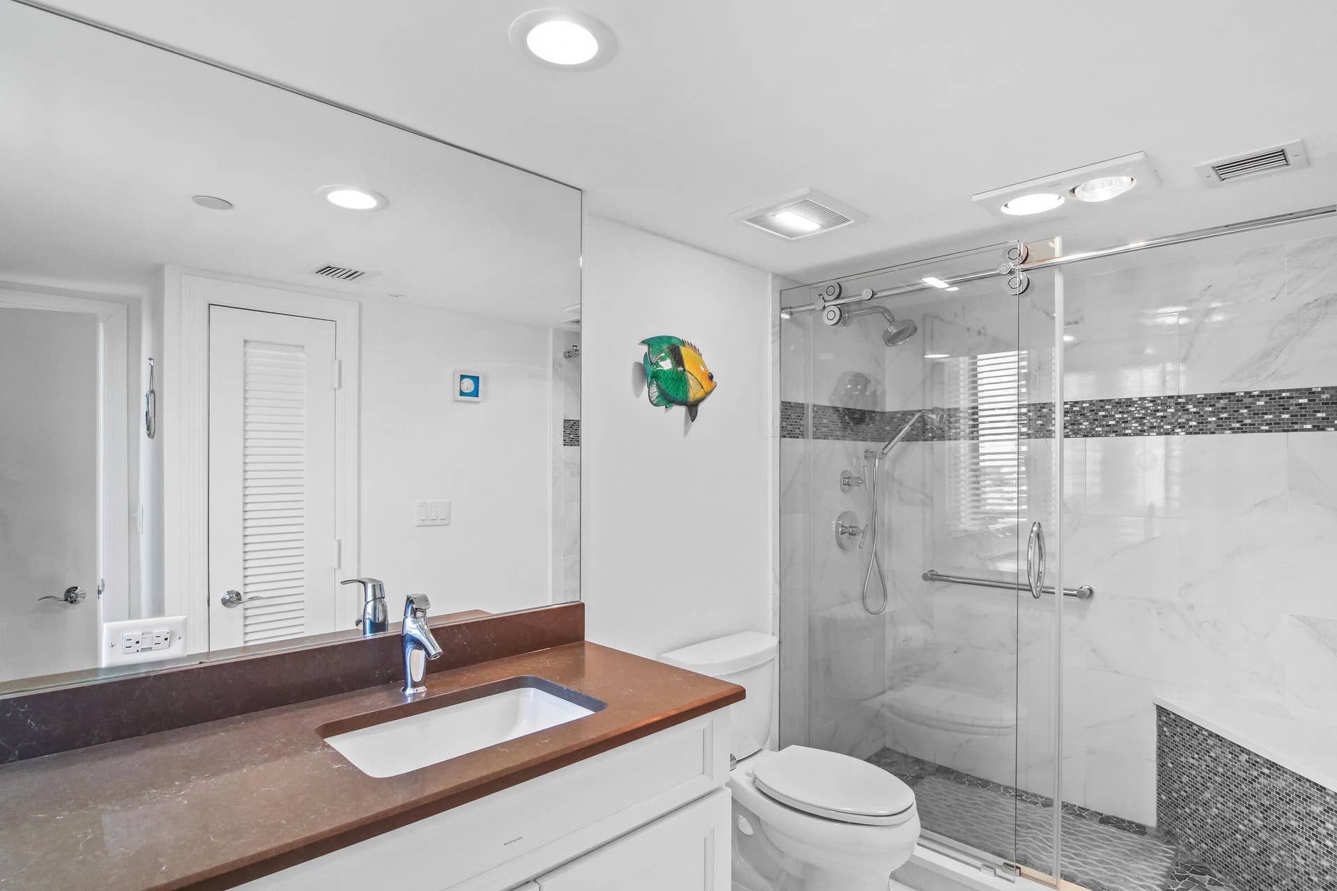 100 Lakeshore Drive, #458, North Palm Beach, FL 33408 Ensuite to Guest Bedroom #2