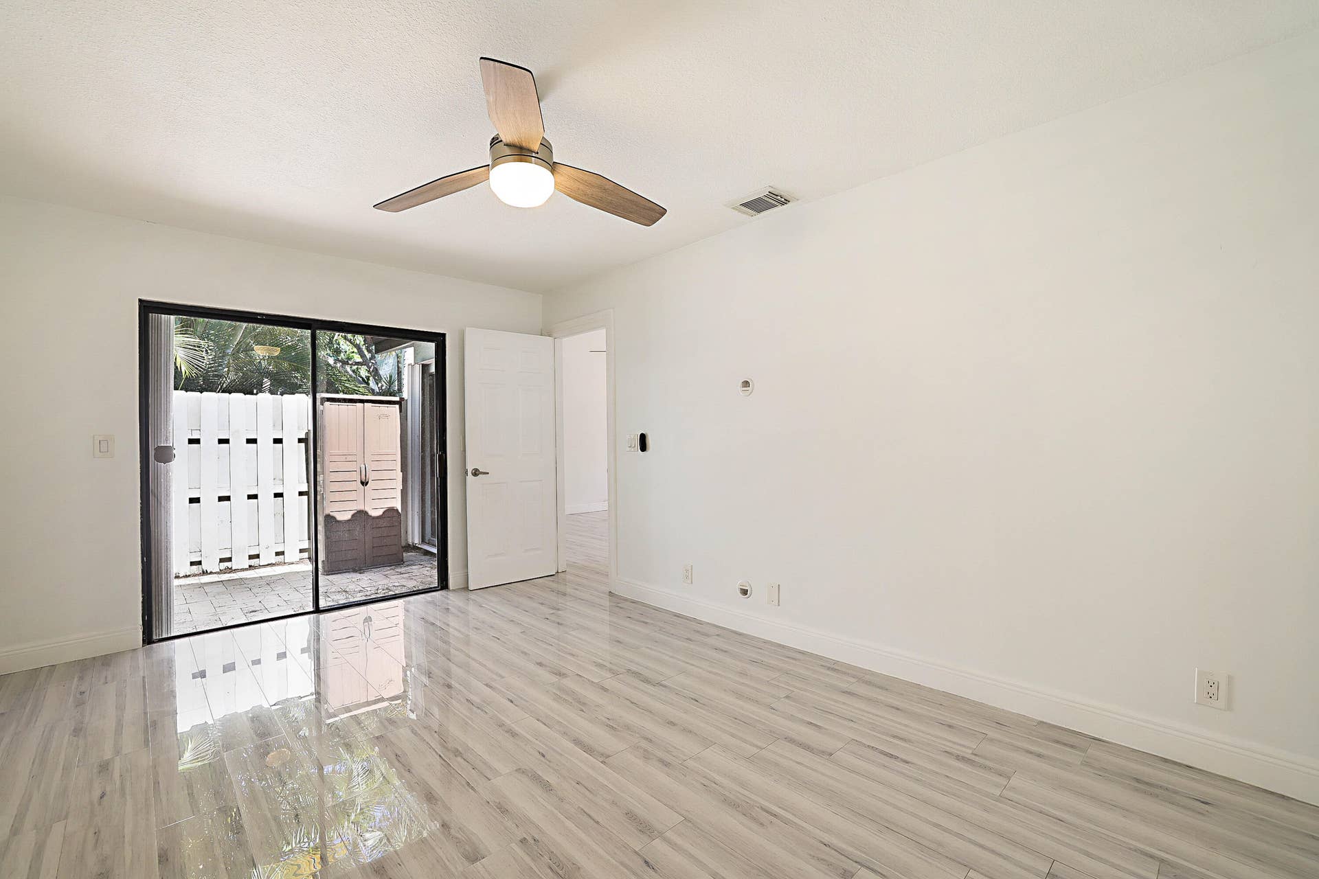 22354 Pineapple Walk Drive, Boca Raton, FL 33433 1000045140