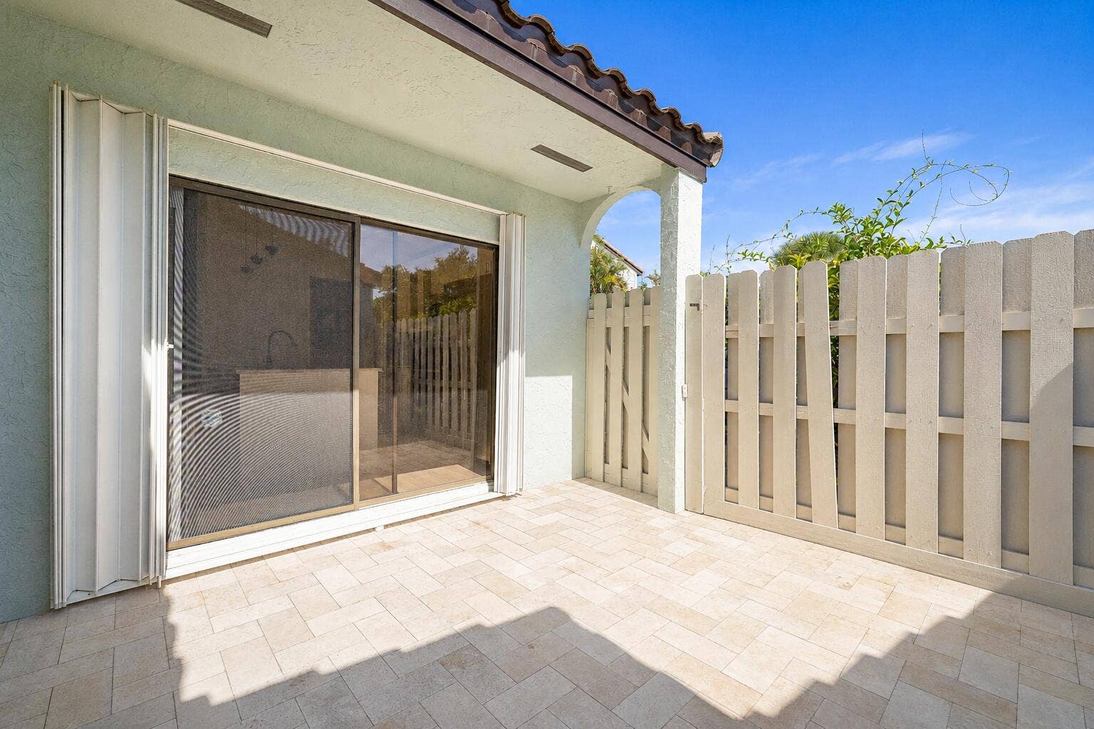 22354 Pineapple Walk Drive, Boca Raton, FL 33433 1000045203