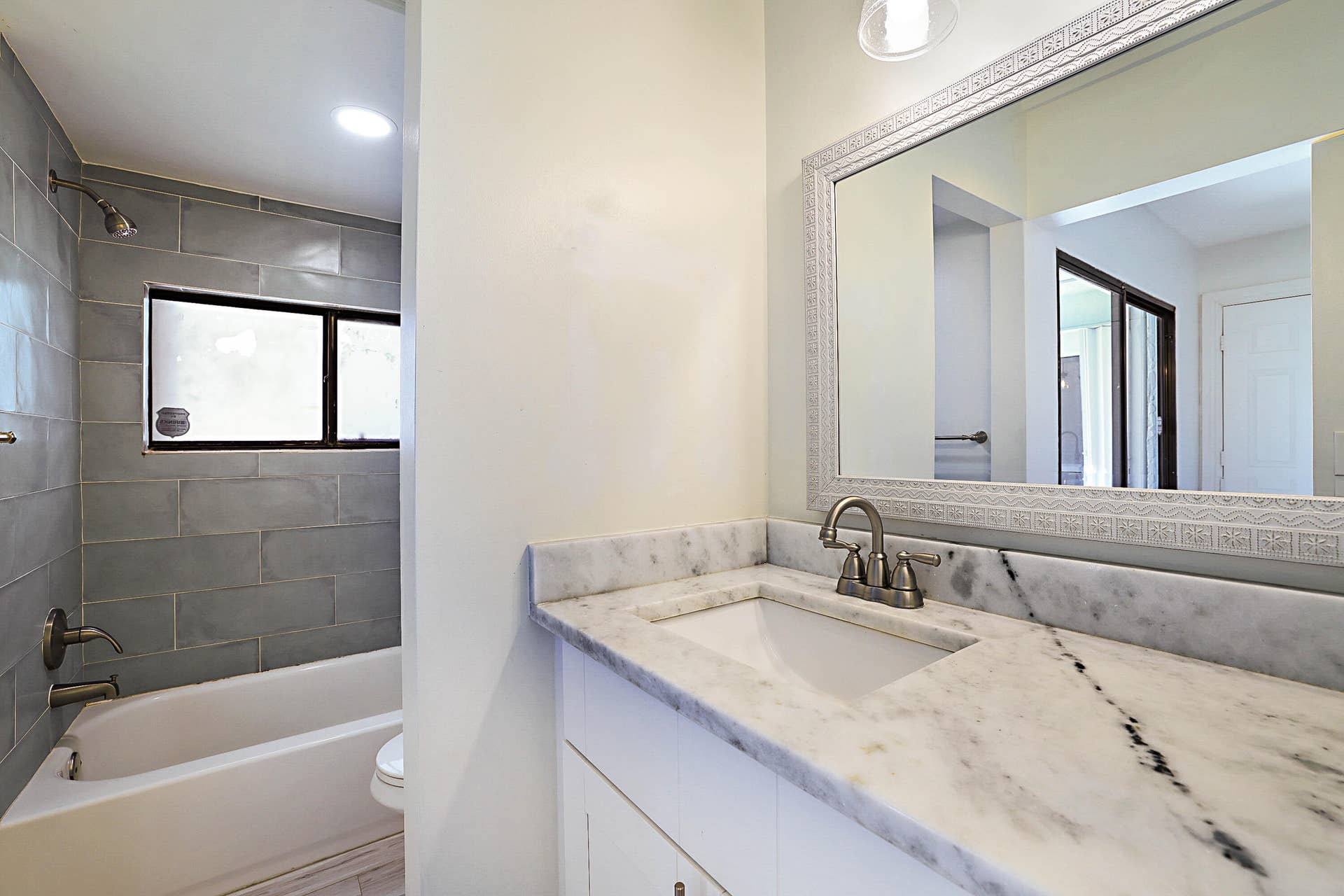 22354 Pineapple Walk Drive, Boca Raton, FL 33433 1000045149