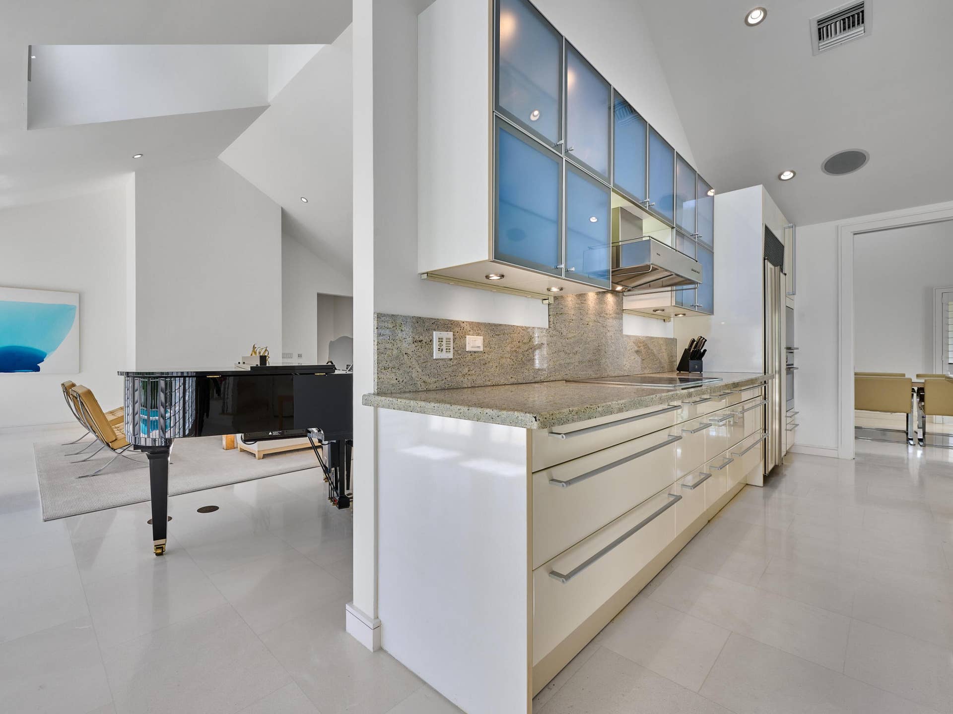 Kitchen to Living Room