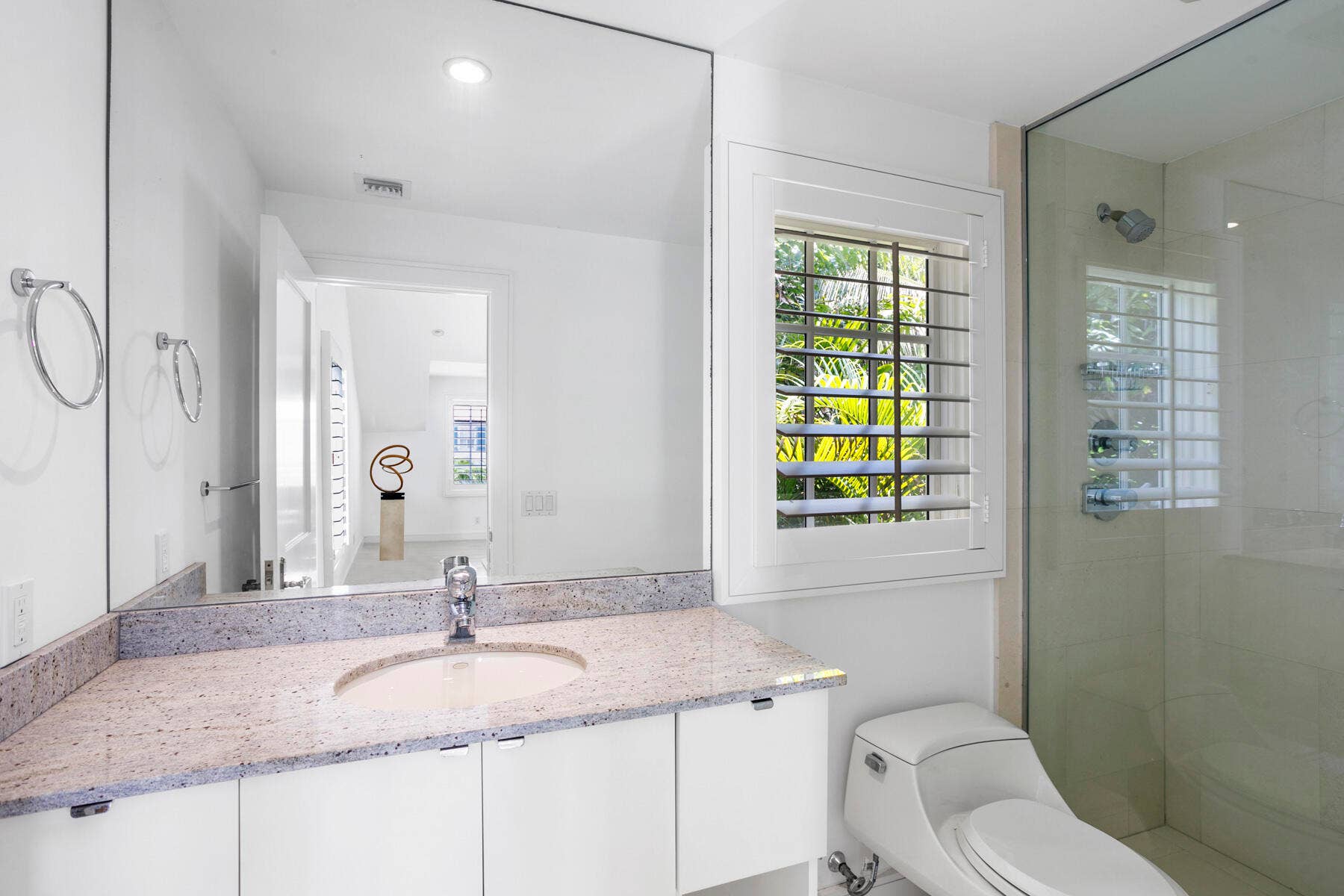 Guest Bath 3
