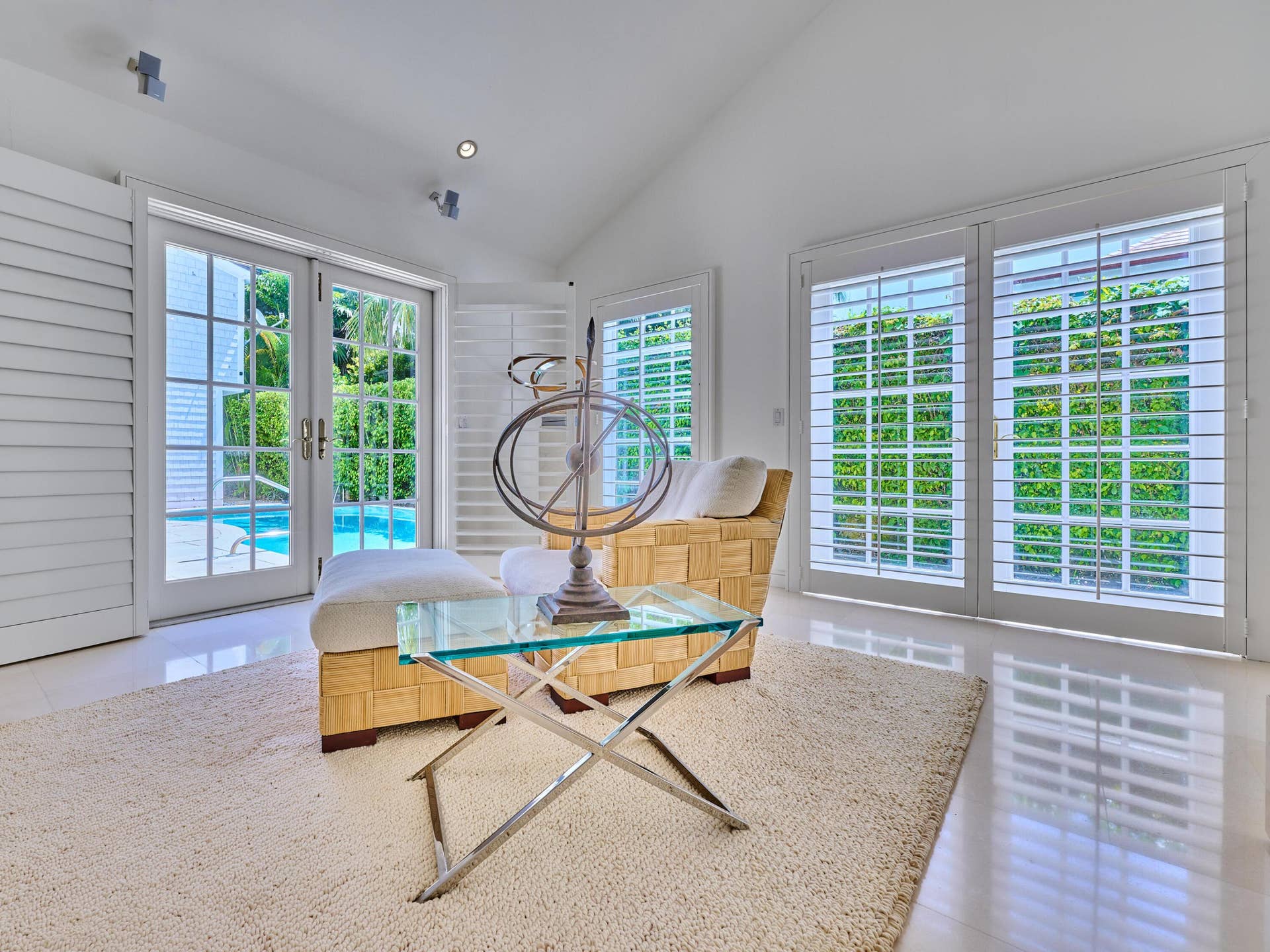 Primary Suite to Pool