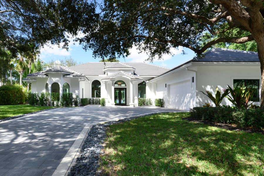 Property photo for 2557 Seminole Circle, West Palm Beach, FL