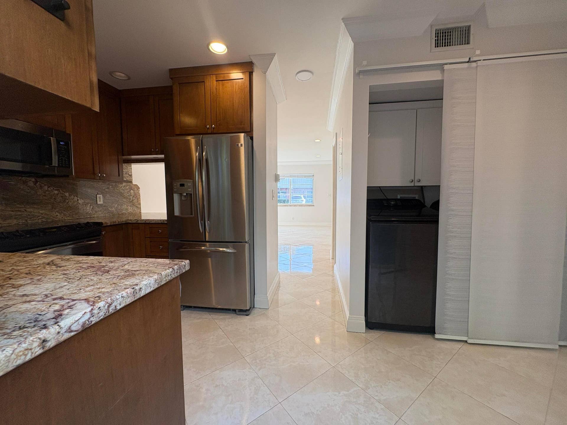 113 NE 20th Court, #4g, Wilton Manors, FL 33305 IMG_3148
