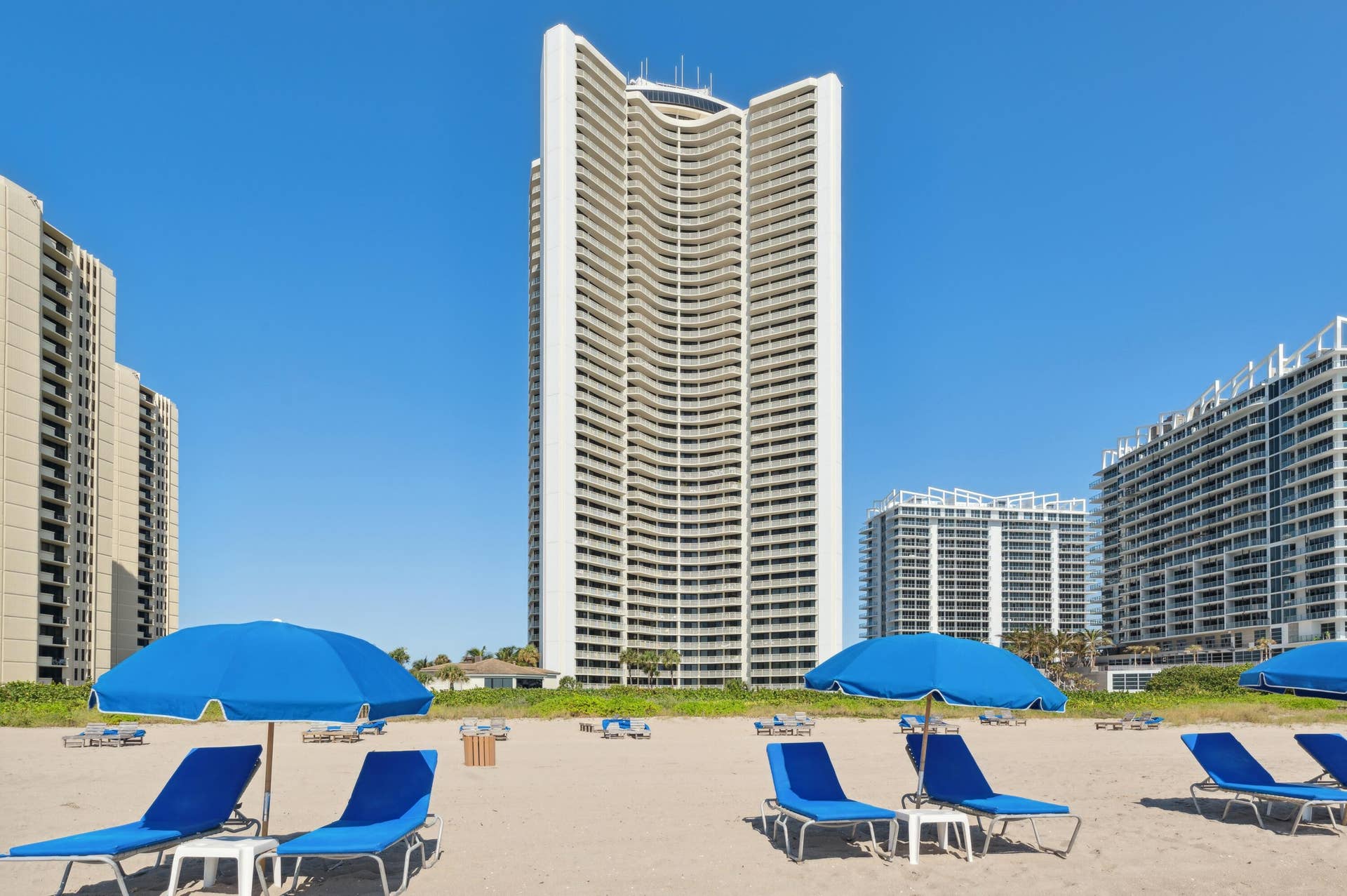 3000 N Ocean Drive, #20 B, Singer Island, FL 33404 22. Tiara from the Beach