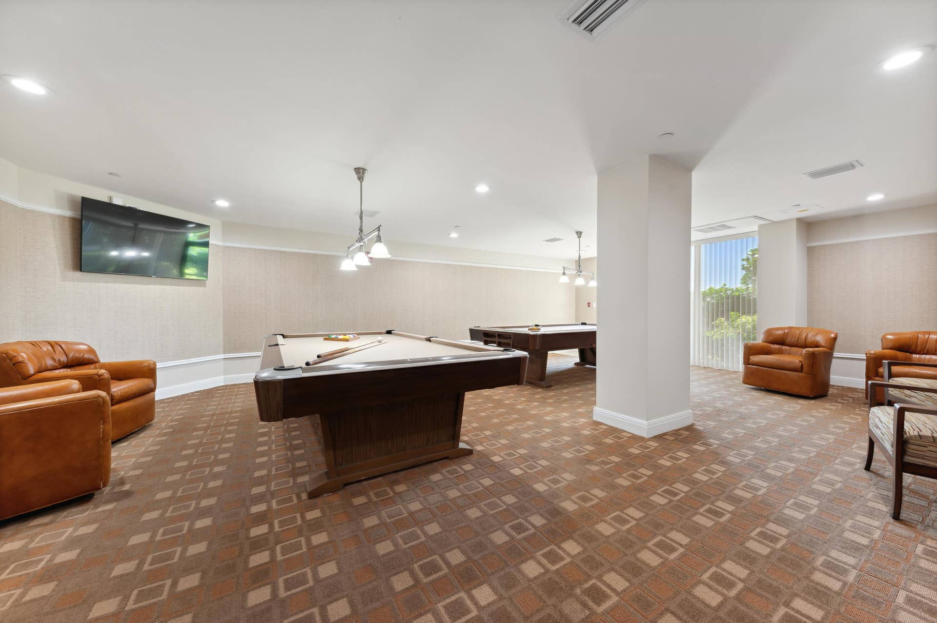 3000 N Ocean Drive, #20 B, Singer Island, FL 33404 7. Billiard Room
