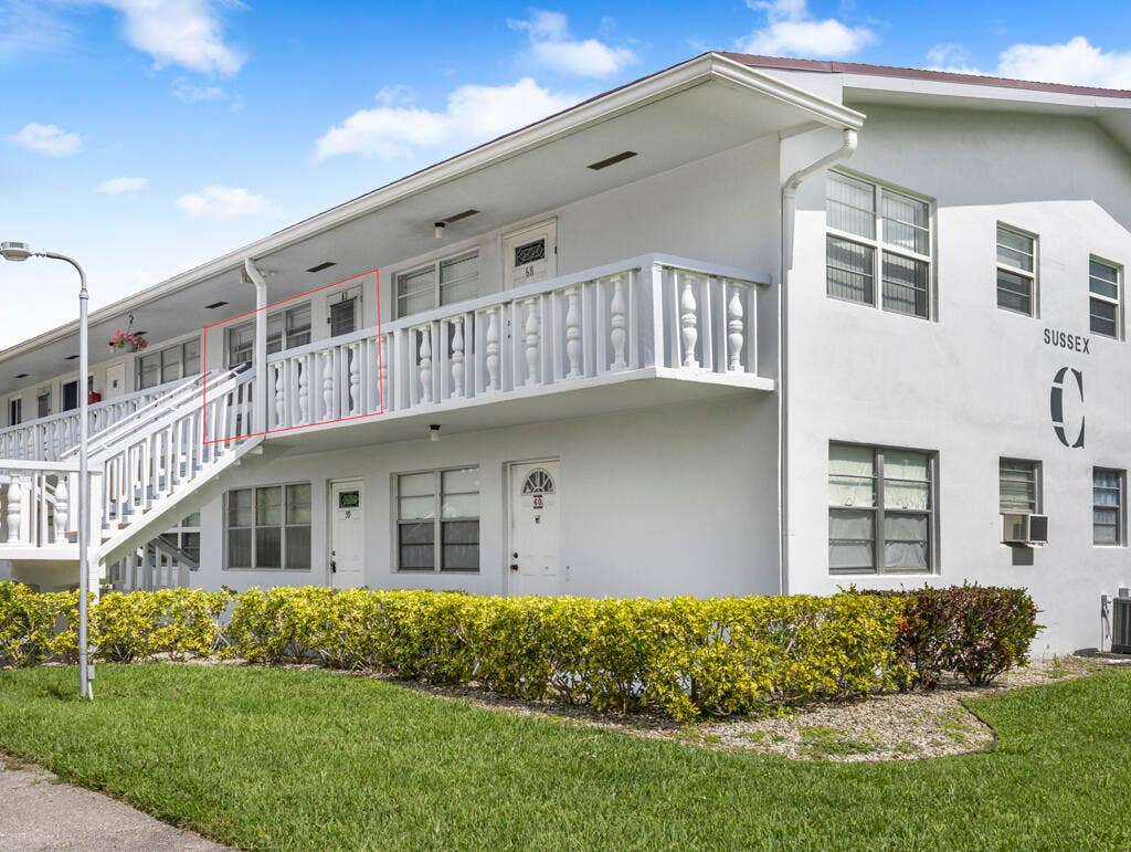 67 Sussex C, #67, West Palm Beach, FL 33417 Front