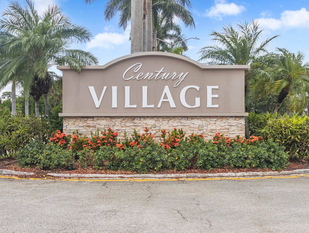 67 Sussex C, #67, West Palm Beach, FL 33417 Sign