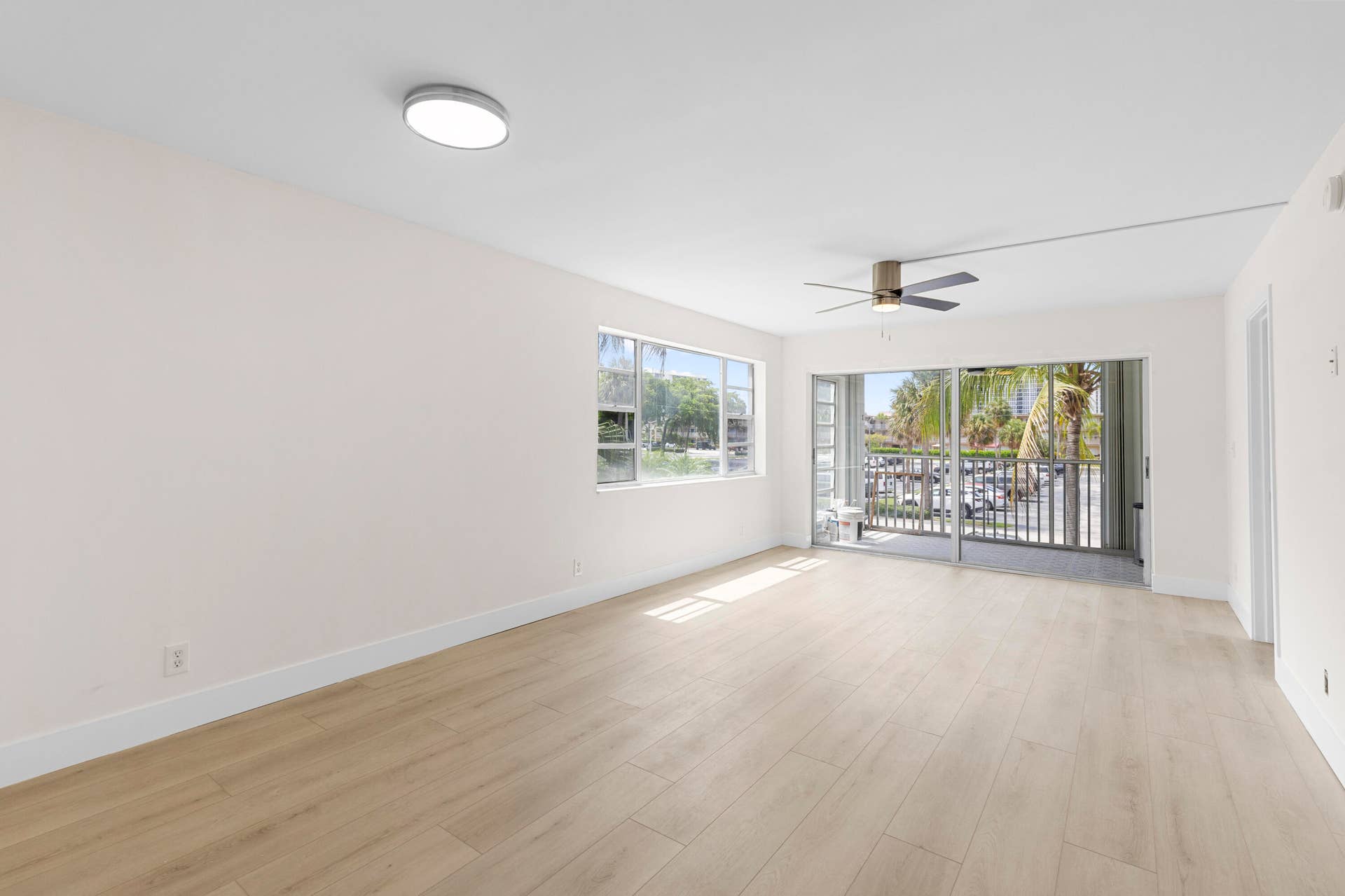 3201 NE 8th Street, #206, Pompano Beach, FL 33062 R6II1703