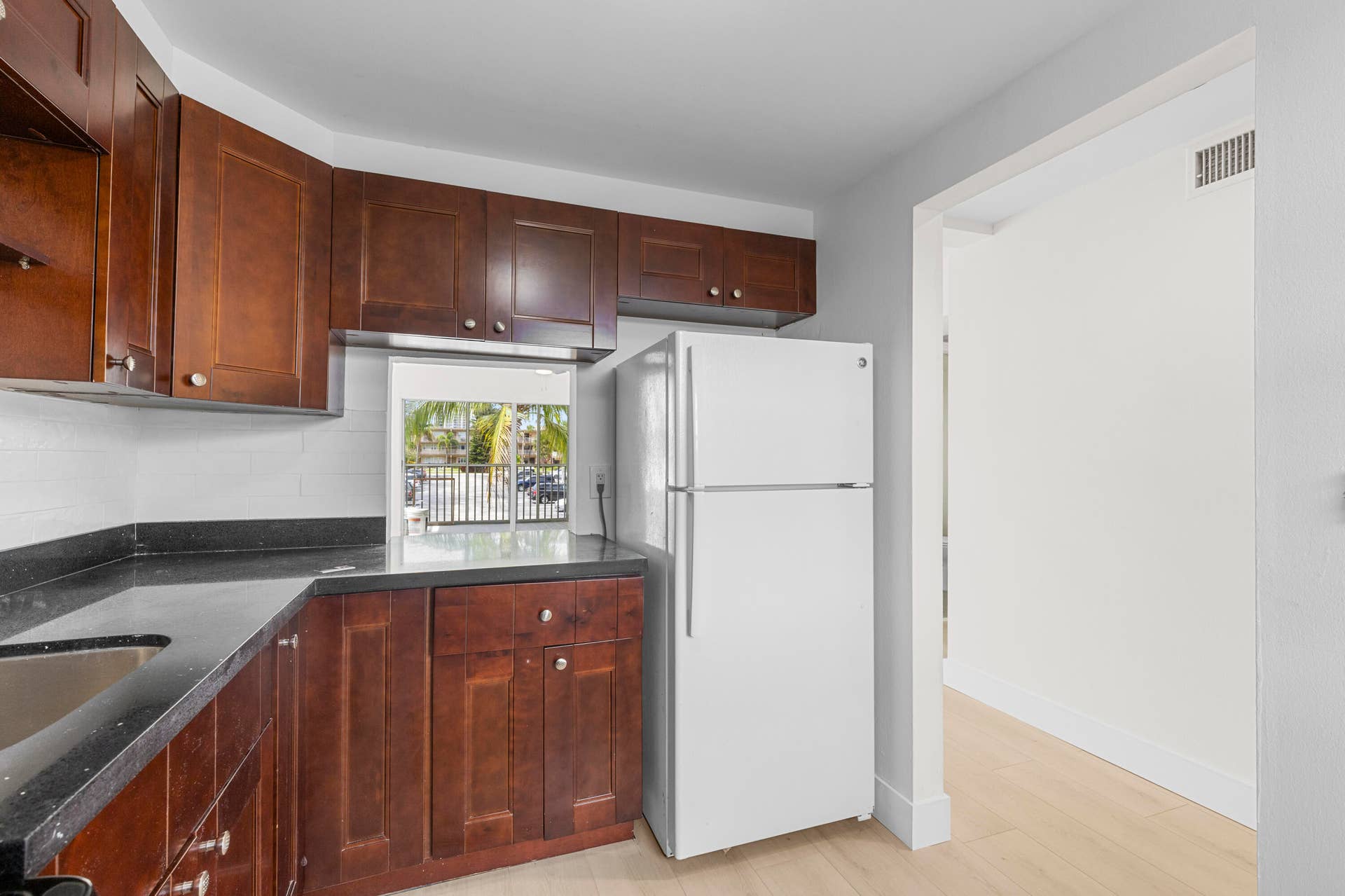 3201 NE 8th Street, #206, Pompano Beach, FL 33062 R6II1721