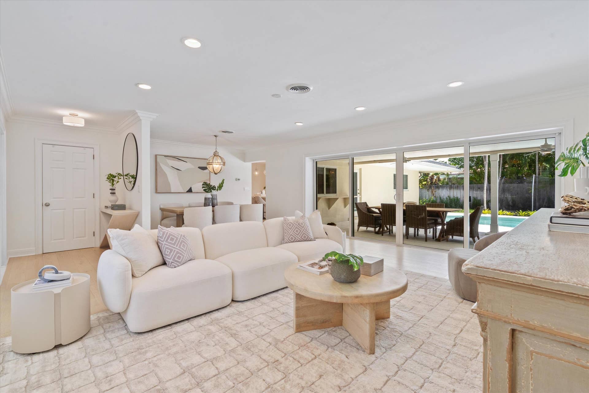 2889 NE 26th Street, Fort Lauderdale, FL 33305 04_beyc6a456cdf48279
