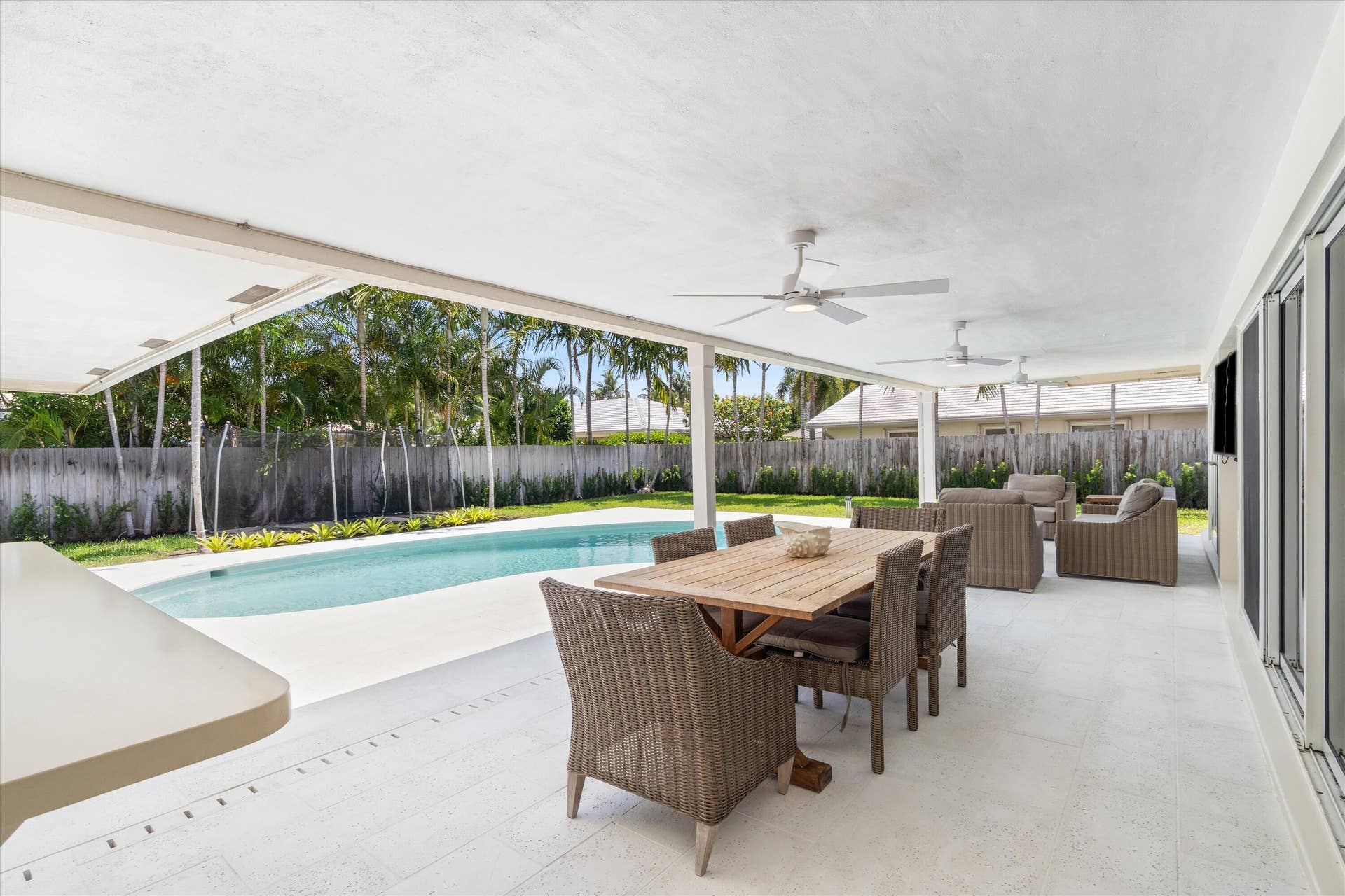 2889 NE 26th Street, Fort Lauderdale, FL 33305 22_beyc6a456d13115f1