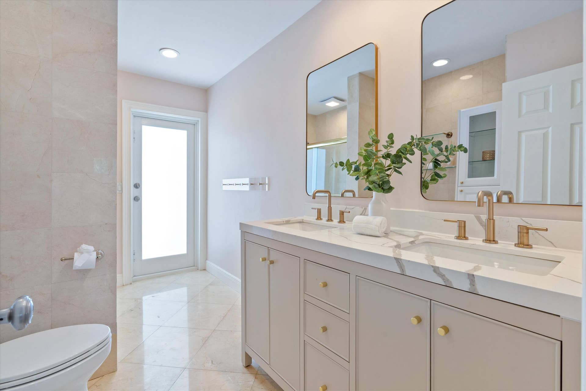 2889 NE 26th Street, Fort Lauderdale, FL 33305 21_beyc6a456d0e8289f