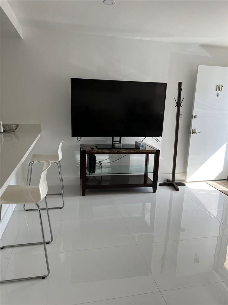 625 Antioch Avenue, #107, Fort Lauderdale, Fort Lauderdale, FL 33304 Photo 9