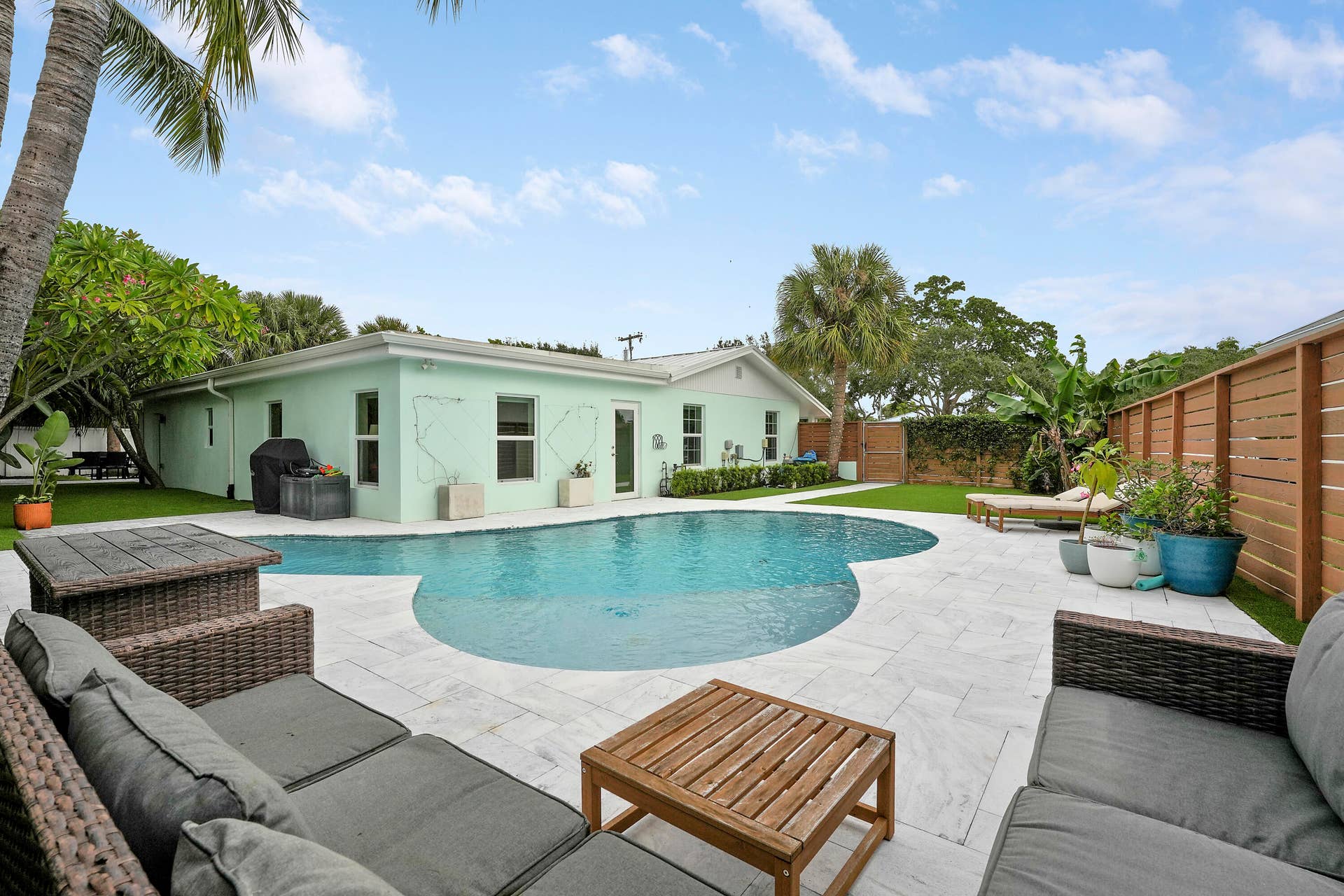 731 Cruiser Road S, North Palm Beach, FL 33408 House-33