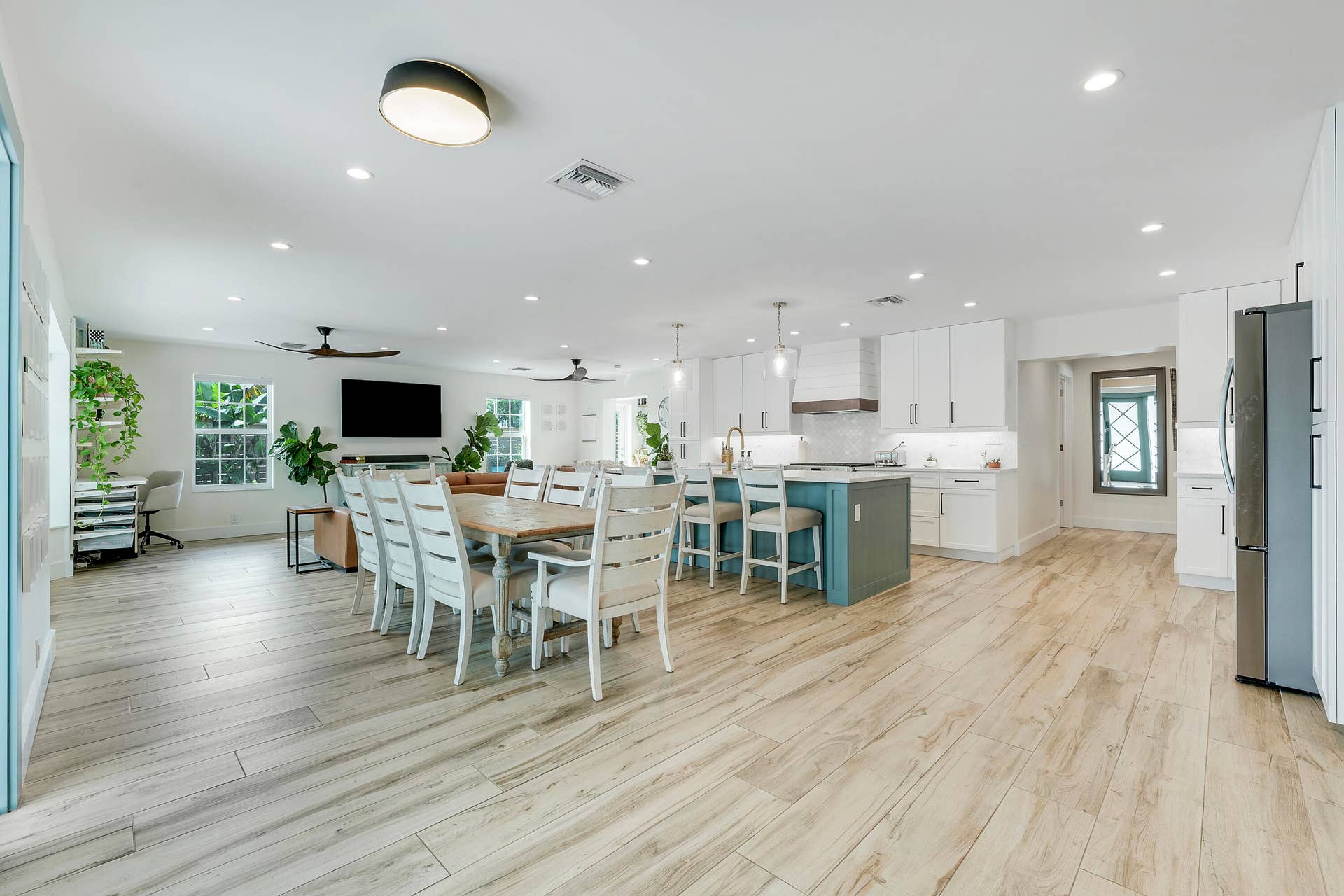 731 Cruiser Road S, North Palm Beach, FL 33408 House-1