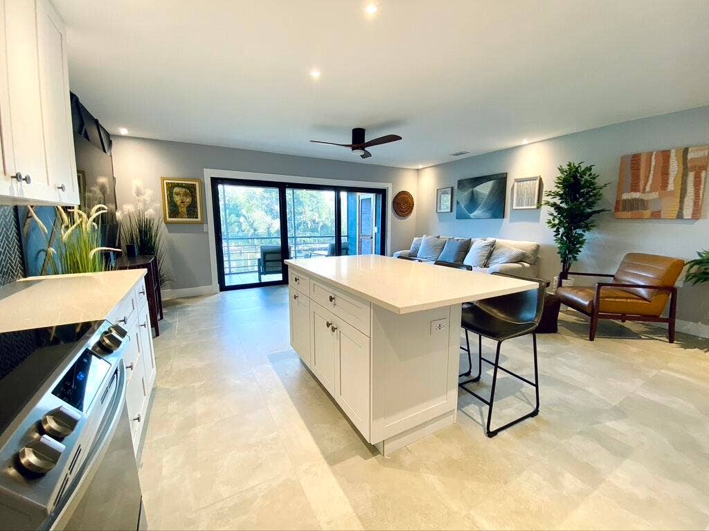 342 Southwind Drive, #205, North Palm Beach, FL 33408 Open Floor Plan