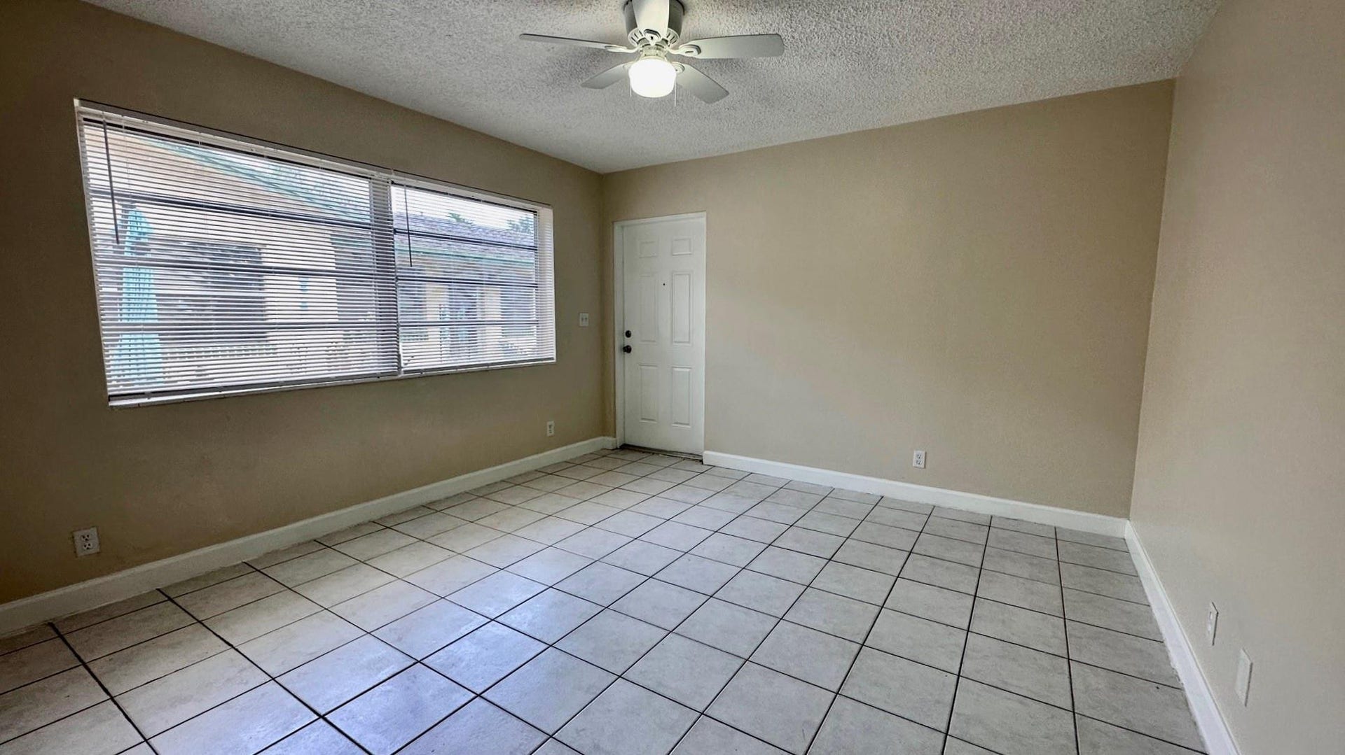 717 SE 16th Street, #5, Fort Lauderdale, FL 33316 Photo 3