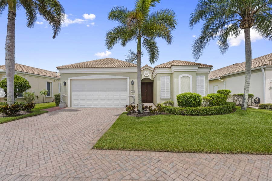 Property photo for 3320 Caracal Drive, Fort Pierce, FL