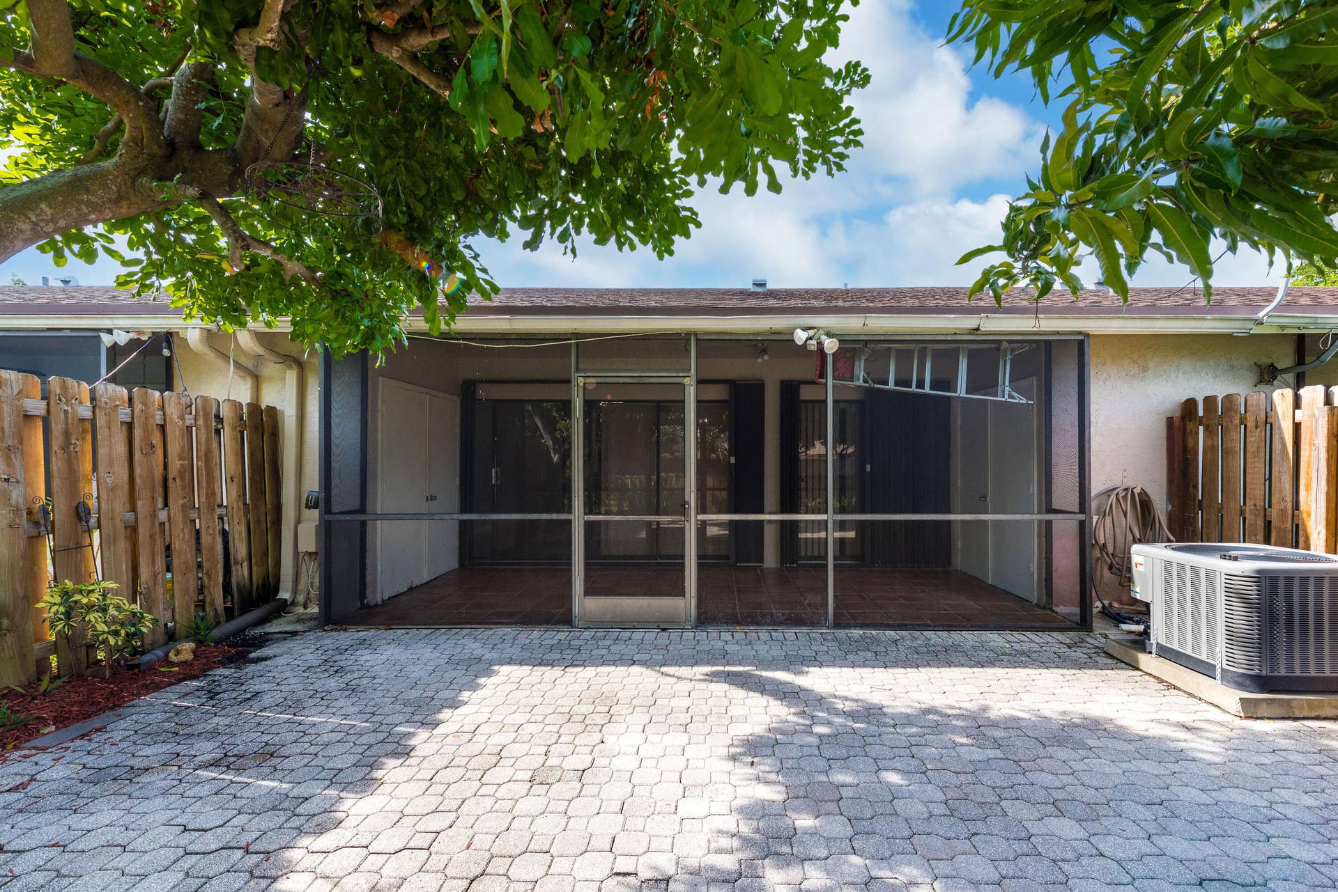 1013 NW 53rd Street, Deerfield Beach, FL 33064 1013NW53rdStDeerfieldBeach-24