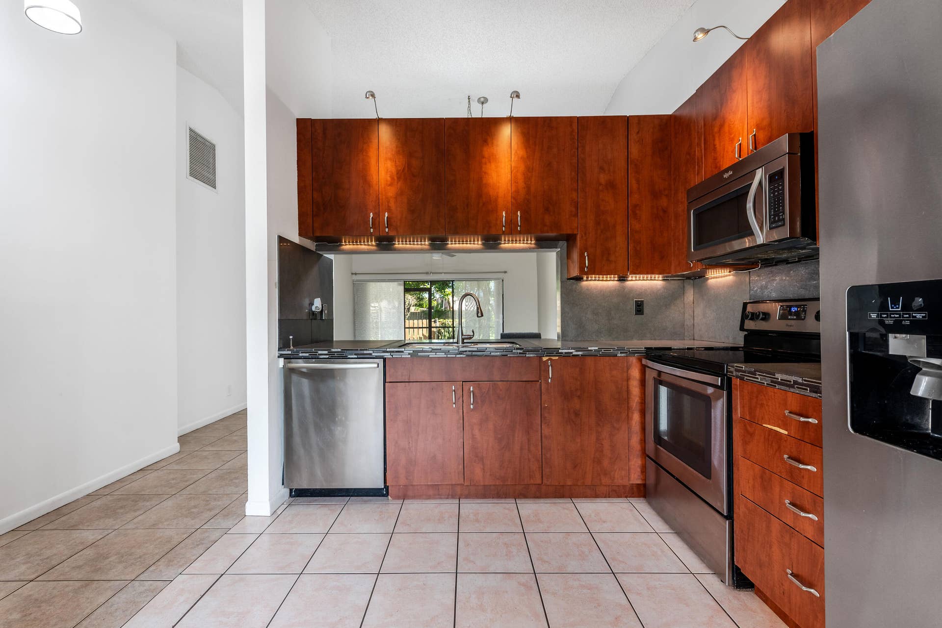 1013 NW 53rd Street, Deerfield Beach, FL 33064 1013NW53rdStDeerfieldBeach-6