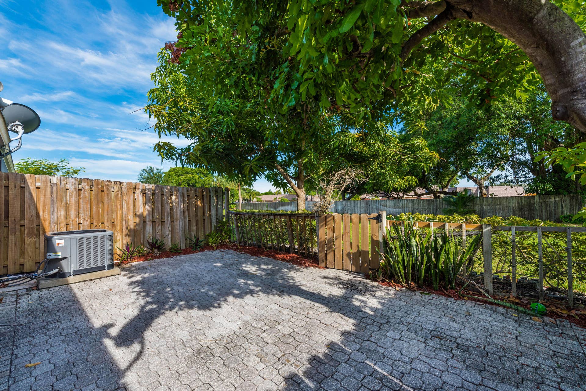 1013 NW 53rd Street, Deerfield Beach, FL 33064 1013NW53rdStDeerfieldBeach-21