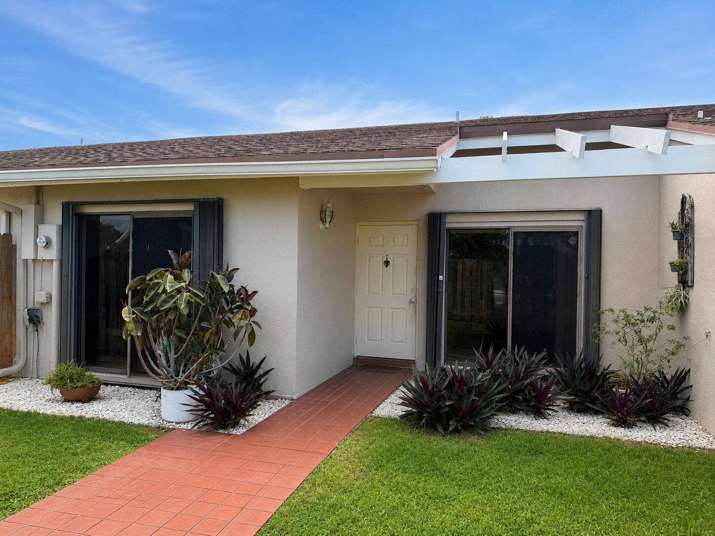 1013 NW 53rd Street, Deerfield Beach, FL 33064 1013 NW 53rd St