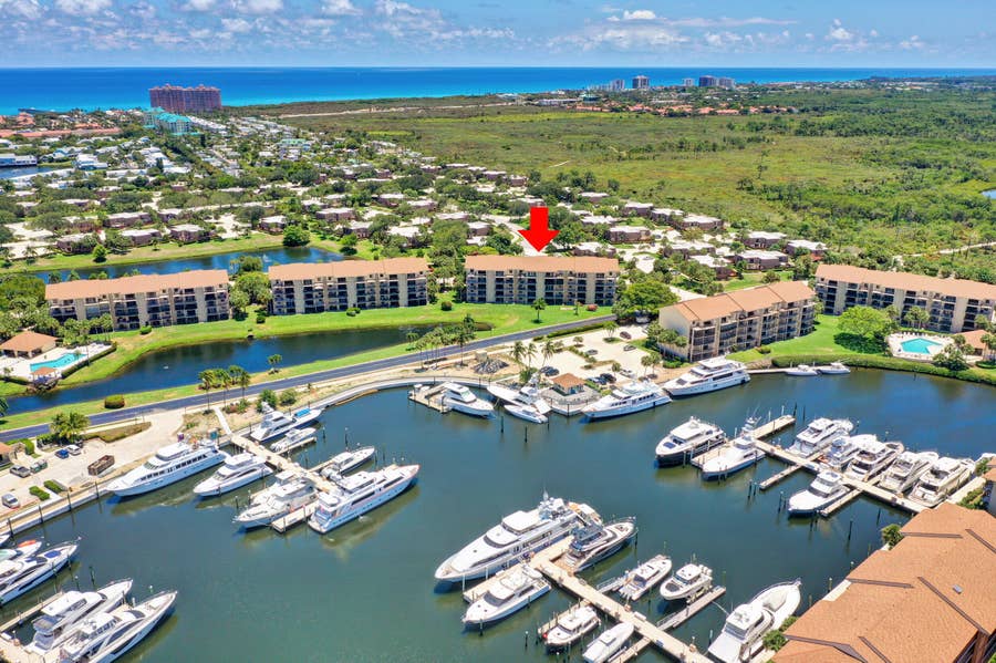 Property photo for 901 Seafarer Circle, #104, Jupiter, FL