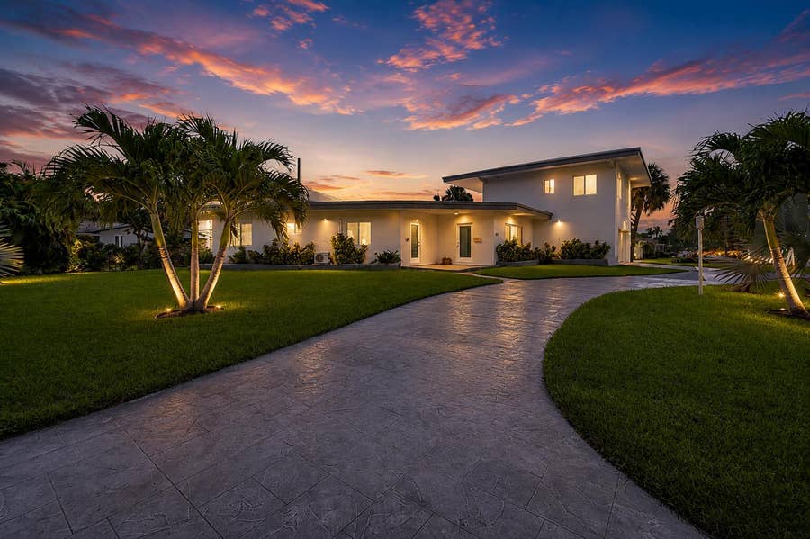 Property photo for 2812 NE 27th Street, Lighthouse Point, FL