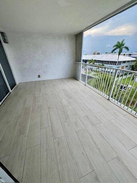 3100 NE 47th Court, #401, Fort Lauderdale, FL 33308 balcony