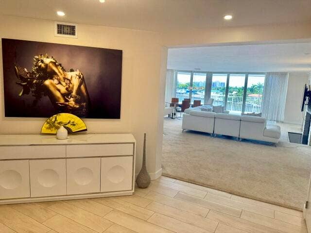 3100 NE 47th Court, #401, Fort Lauderdale, FL 33308 IMG_2583