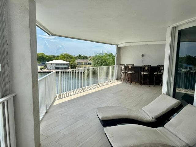 3100 NE 47th Court, #401, Fort Lauderdale, FL 33308 IMG_2588