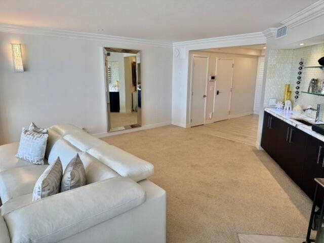 3100 NE 47th Court, #401, Fort Lauderdale, FL 33308 IMG_2581