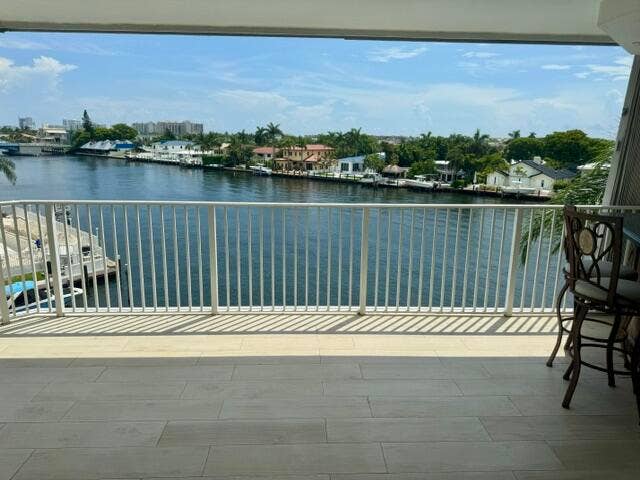 3100 NE 47th Court, #401, Fort Lauderdale, FL 33308 IMG_2584