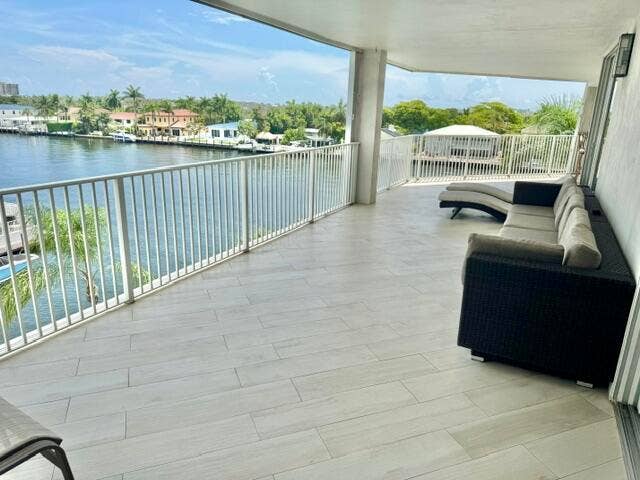 3100 NE 47th Court, #401, Fort Lauderdale, FL 33308 IMG_2586