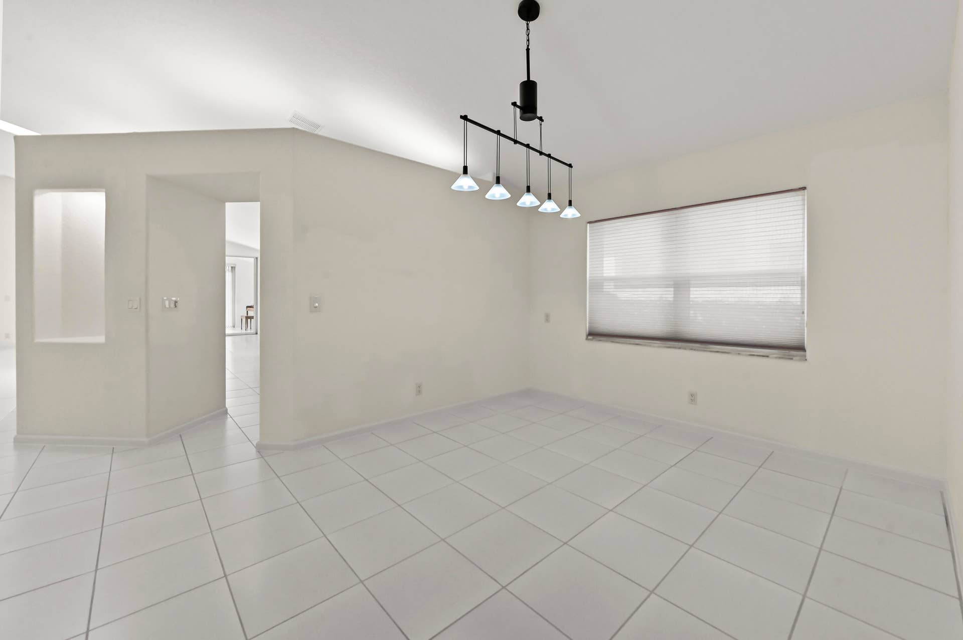 6226 Water Lilly Lane, Boynton Beach, FL 33437 08 Dining room 01