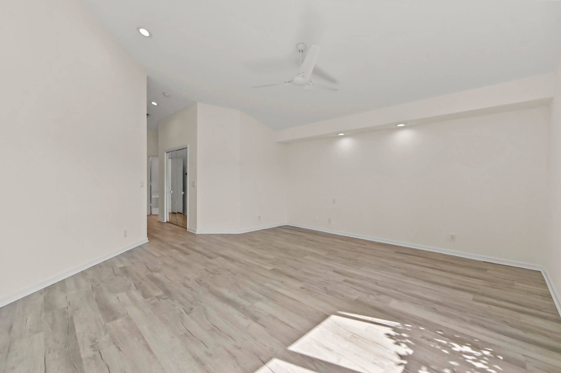 6226 Water Lilly Lane, Boynton Beach, FL 33437 32 bedroom 03
