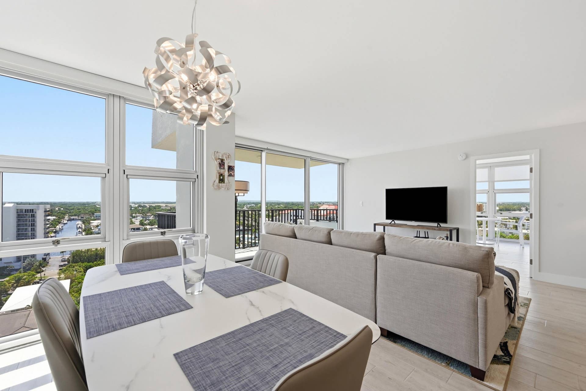 531 N Ocean Boulevard, #1601, Pompano Beach, Pompano Beach, FL 33062 09_010_dsc_3788
