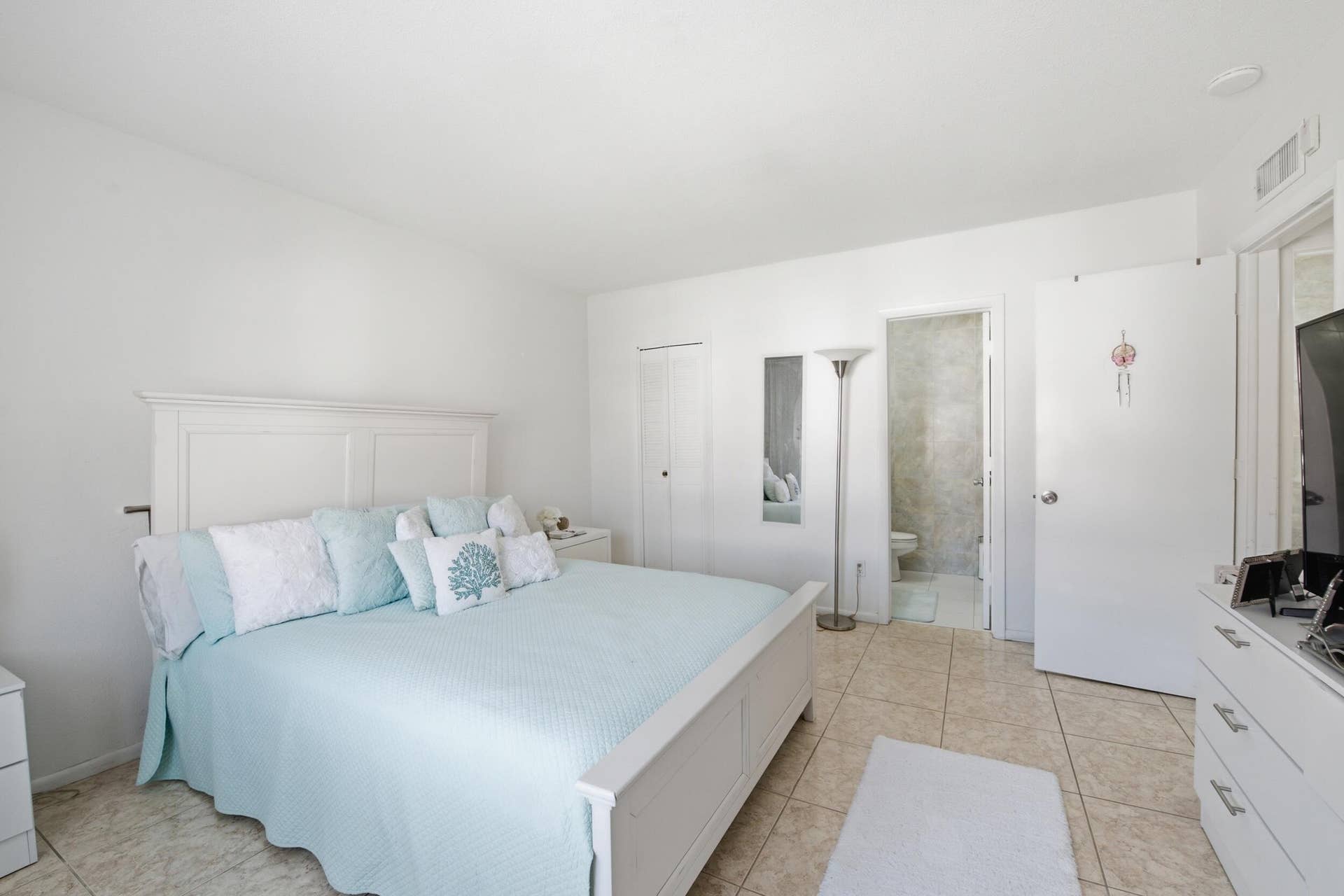 3550 NW 8th Avenue, #812, Pompano Beach, FL 33064 31__dsc8347