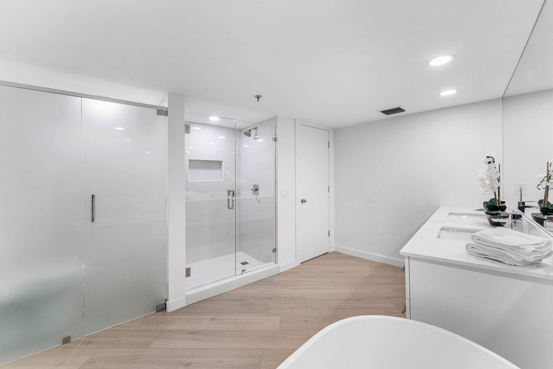 020 Primary bathroom