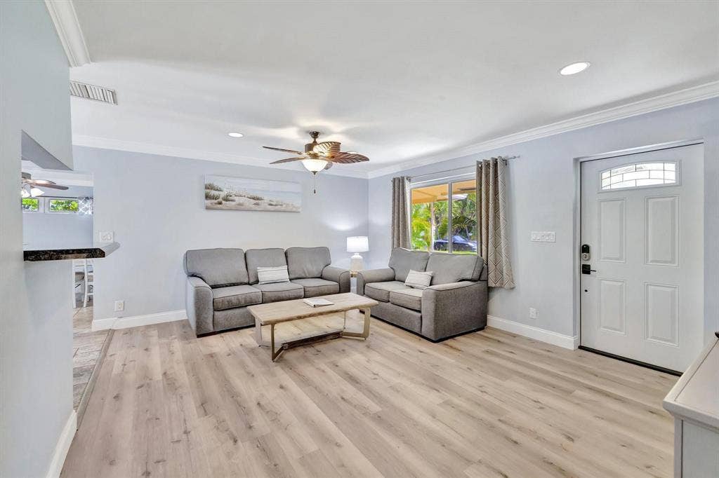 925 NE 25th Avenue, Pompano Beach, FL 33062 p7