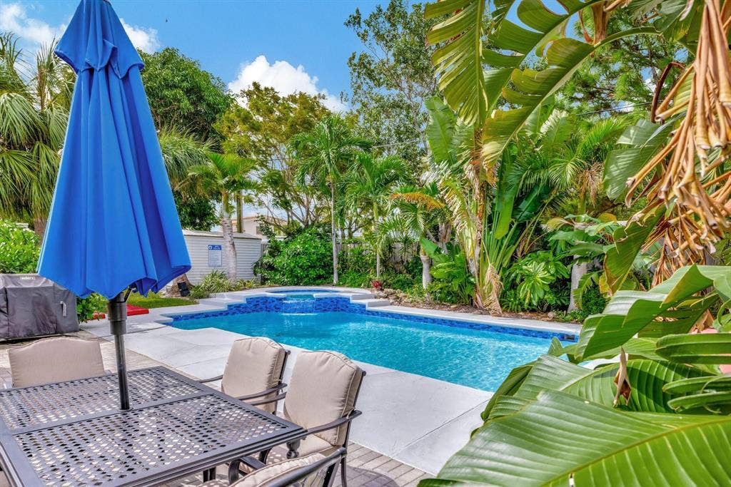 925 NE 25th Avenue, Pompano Beach, FL 33062 p38