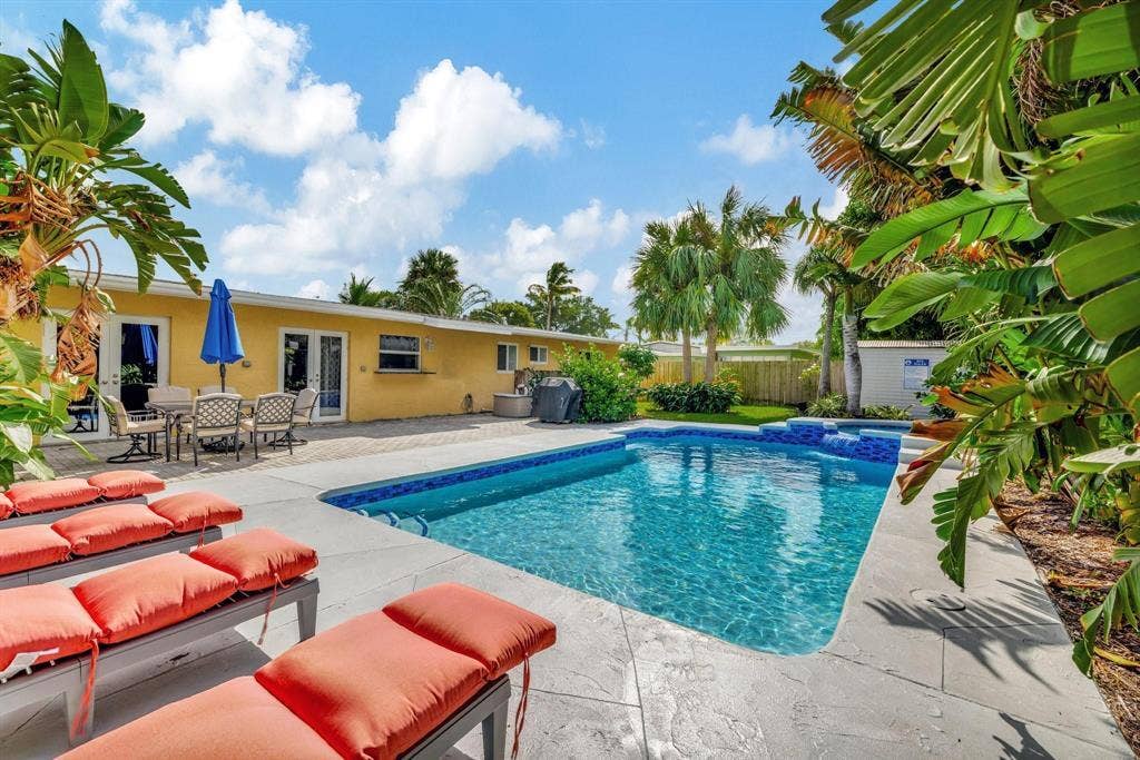 925 NE 25th Avenue, Pompano Beach, FL 33062 p34
